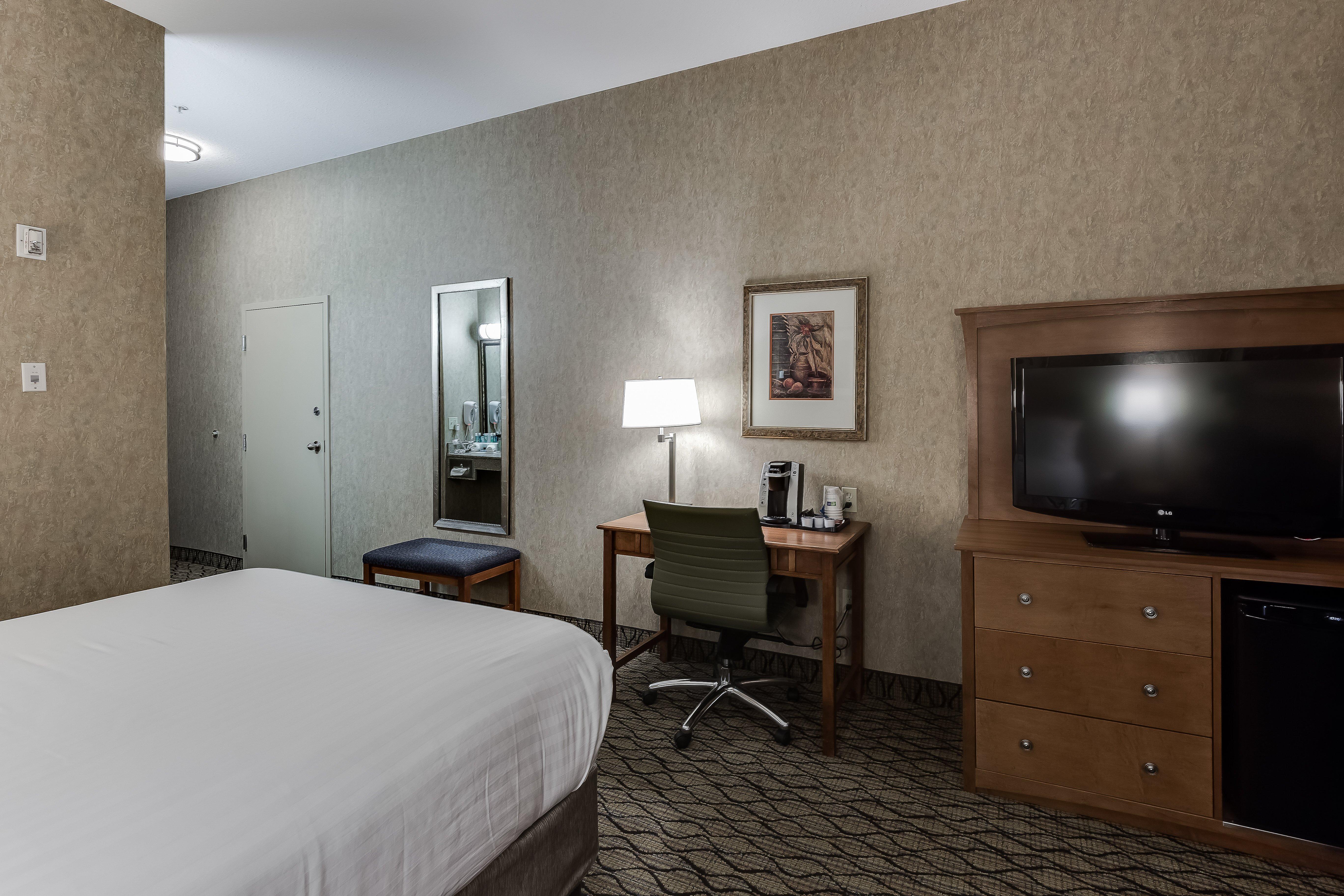 Holiday Inn Express Hotel & Suites Saskatoon By Ihg Dış mekan fotoğraf