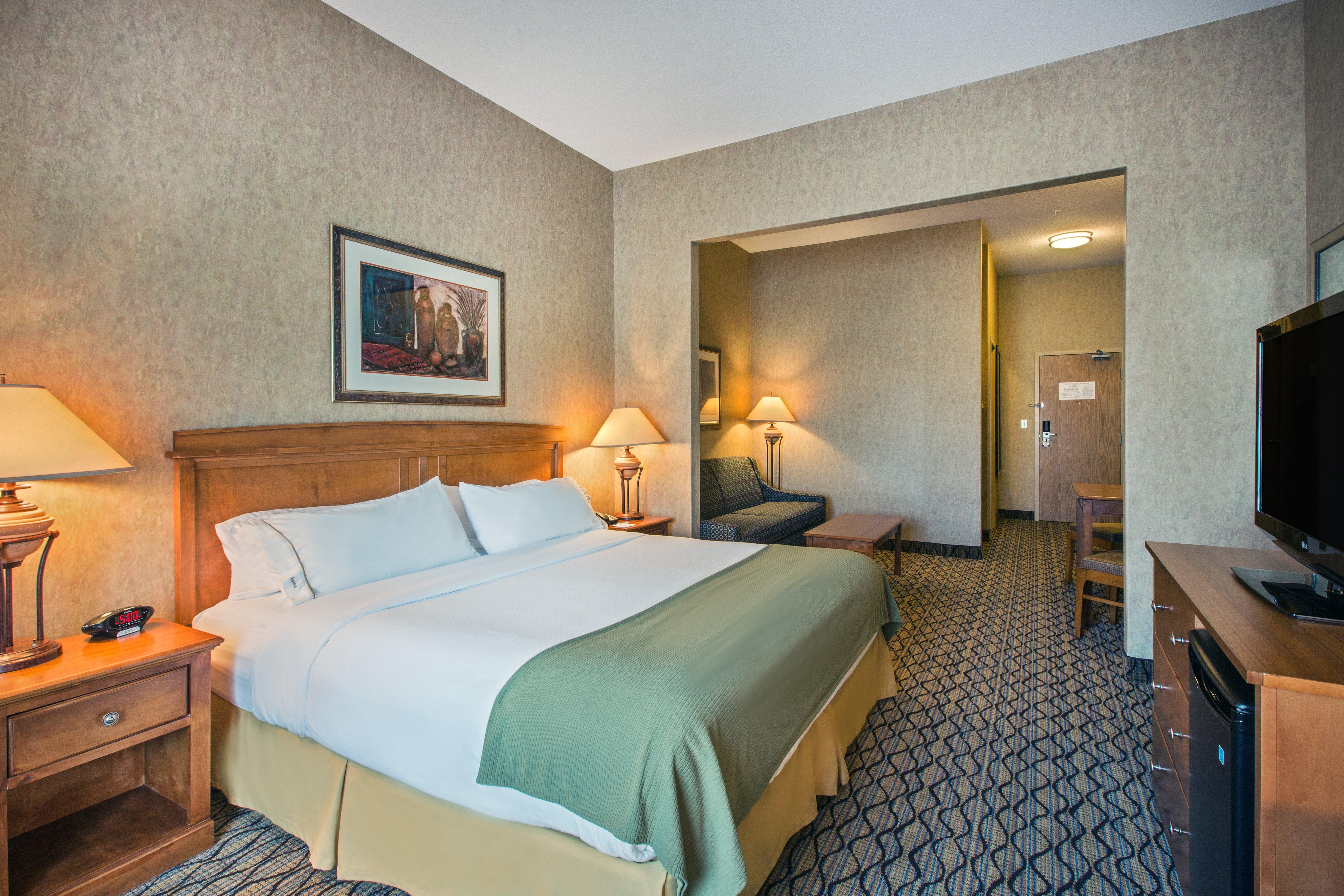 Holiday Inn Express Hotel & Suites Saskatoon By Ihg Dış mekan fotoğraf
