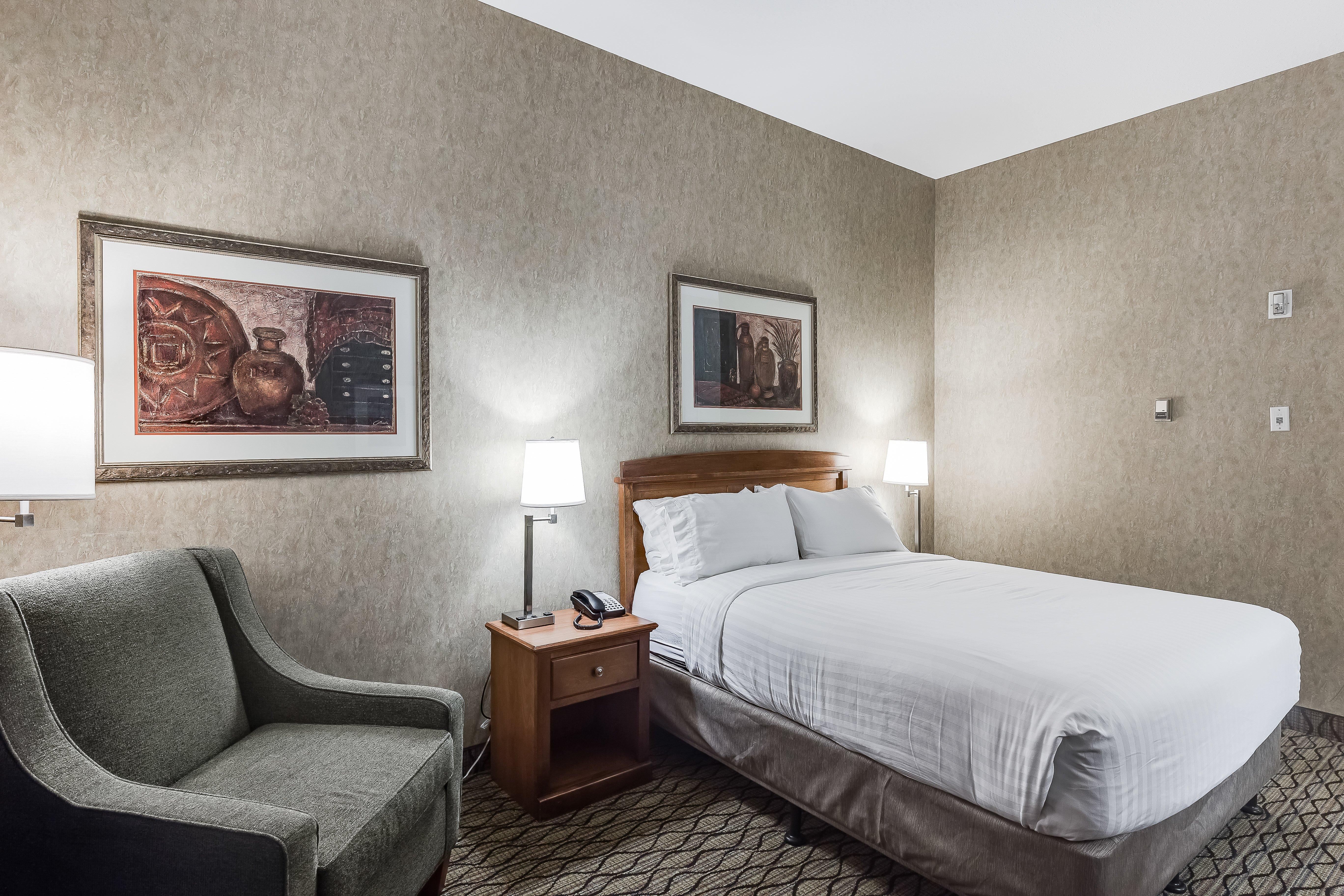 Holiday Inn Express Hotel & Suites Saskatoon By Ihg Dış mekan fotoğraf