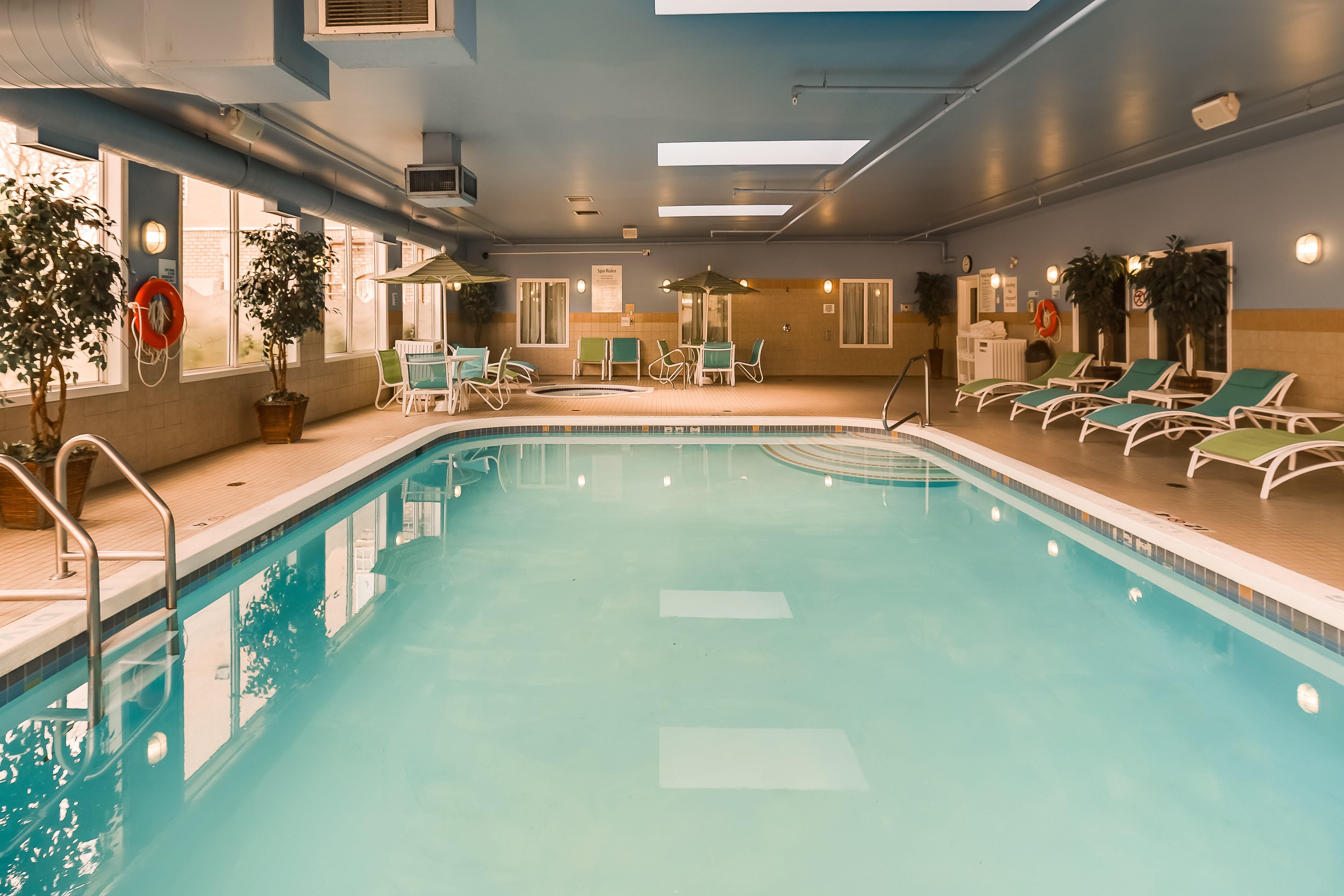 Holiday Inn Express Hotel & Suites Saskatoon By Ihg Dış mekan fotoğraf