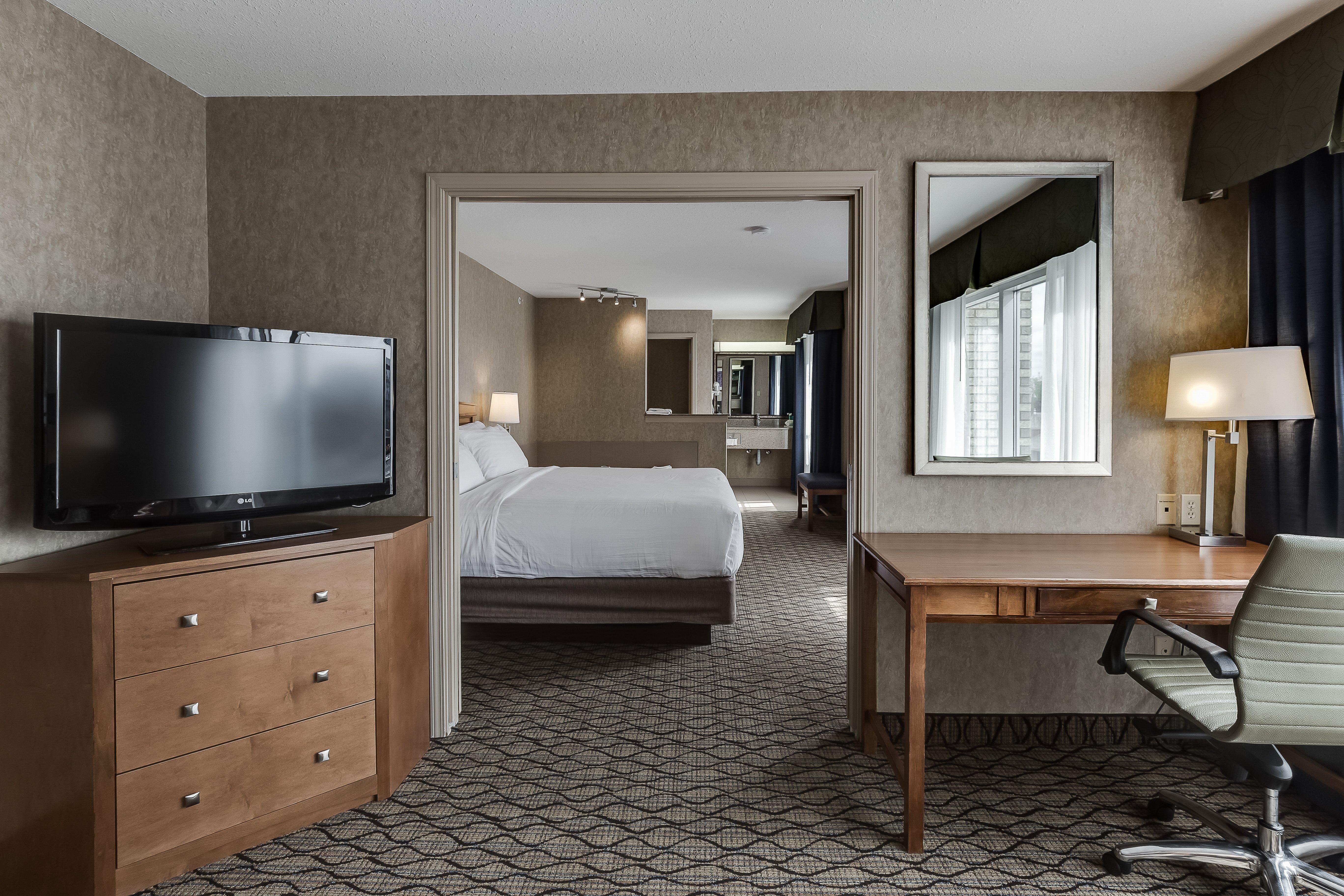 Holiday Inn Express Hotel & Suites Saskatoon By Ihg Dış mekan fotoğraf