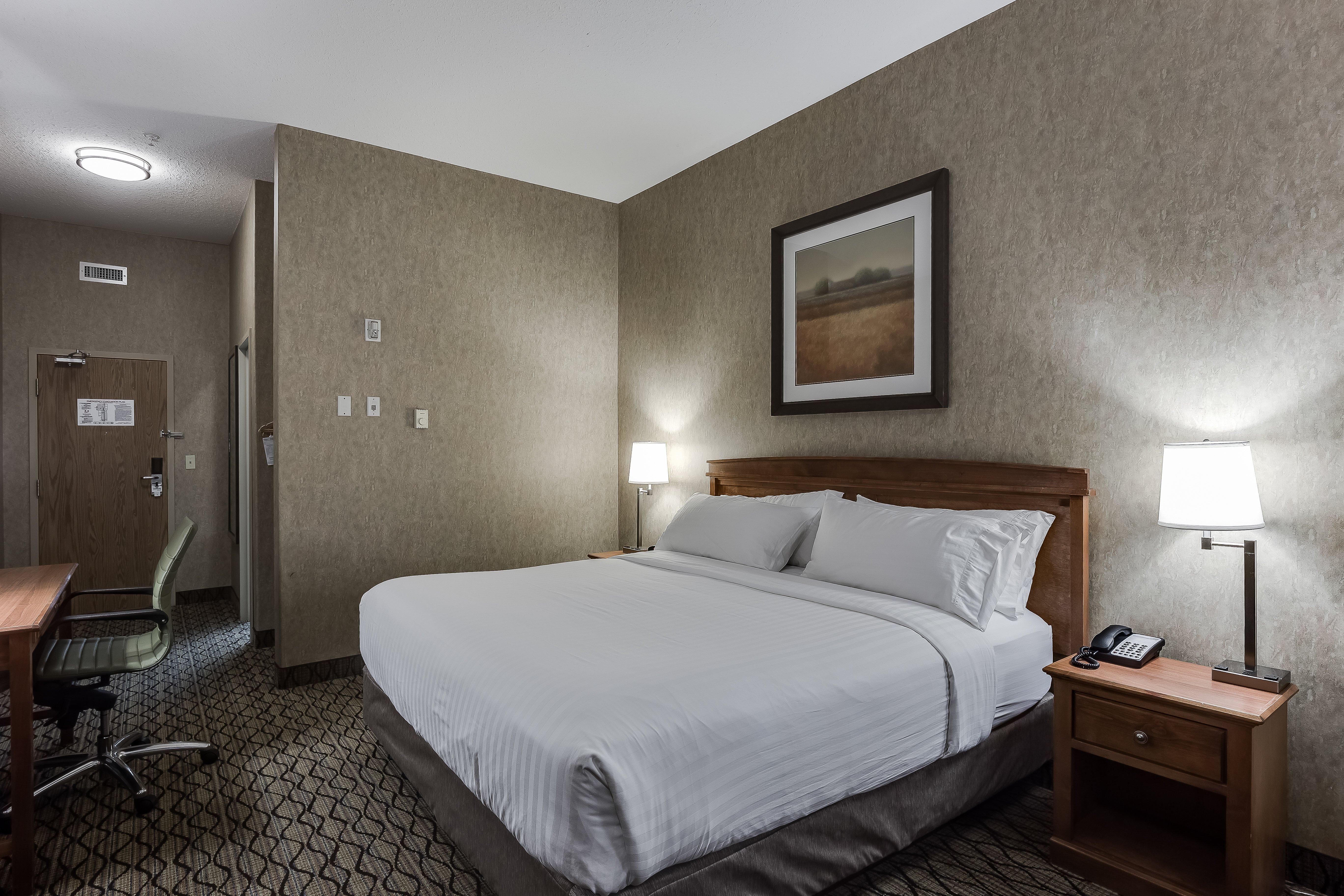Holiday Inn Express Hotel & Suites Saskatoon By Ihg Dış mekan fotoğraf